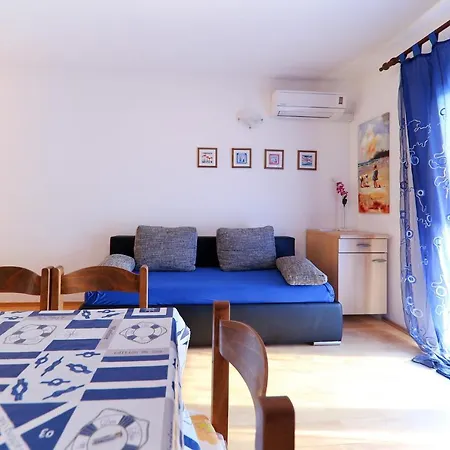 Melita Apartament *